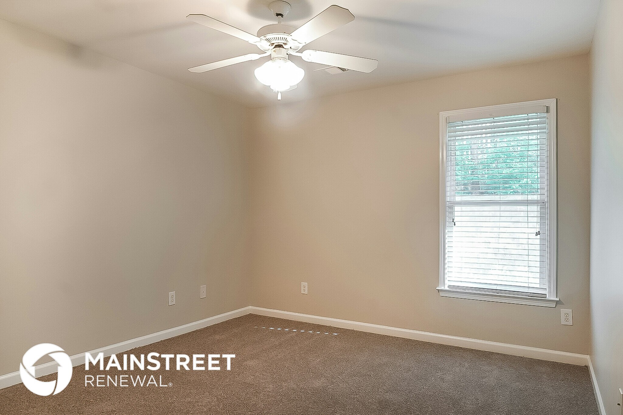 Building Photo - 417 Moonlit Trail