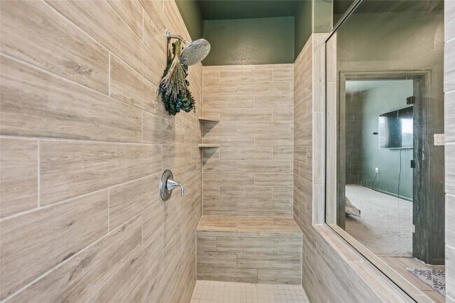 Building Photo - 4238 Redford Valley Rd