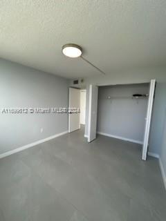 Building Photo - 1300 NE Miami Gardens Dr