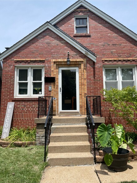 Primary Photo - 5129 Eichelberger St