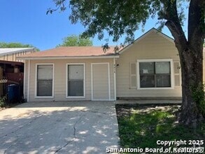 Building Photo - 4014 Colonial Sun Dr