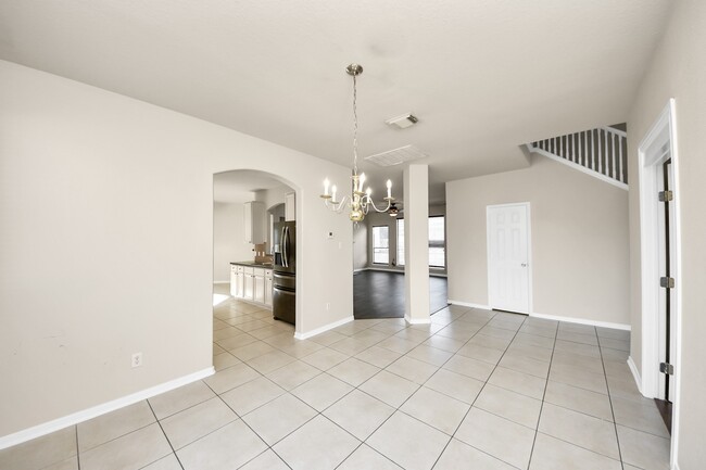 Building Photo - 17303 Quiet Grove Ln