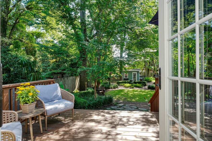 Building Photo - 312 N 5th Ave