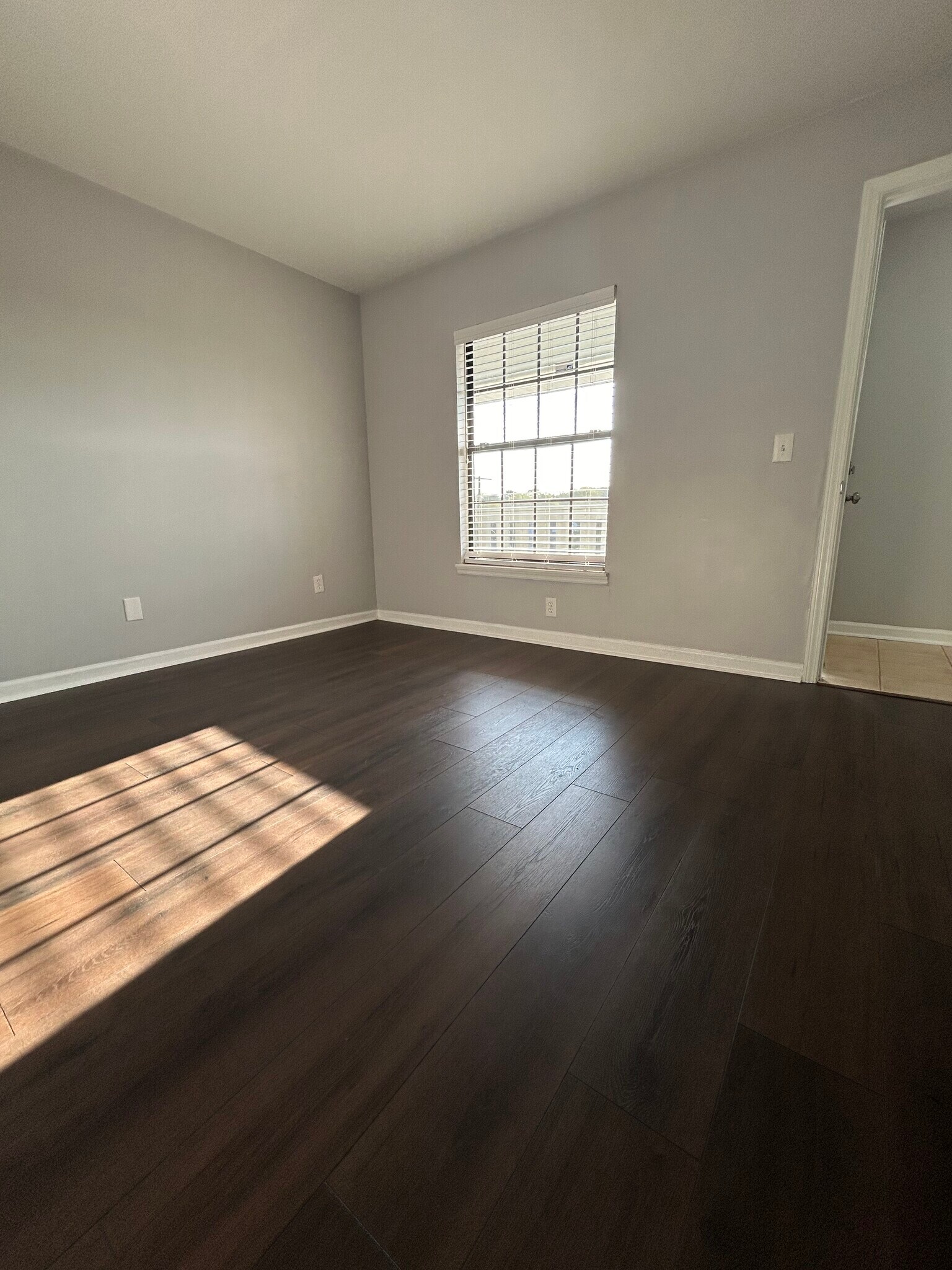 Building Photo - 109 Prescott Place