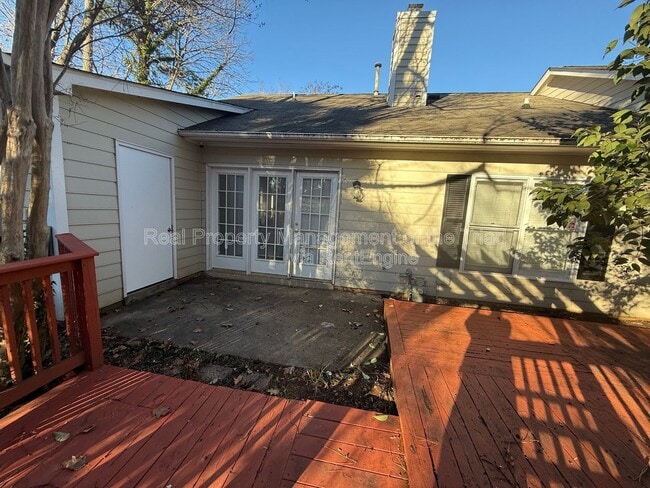 Building Photo - 1319 Glen Raven Ct