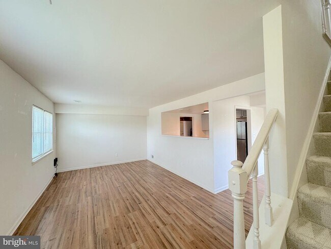 Building Photo - 9503 Hagel Cir