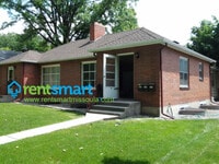 Building Photo - 327 McLeod Ave