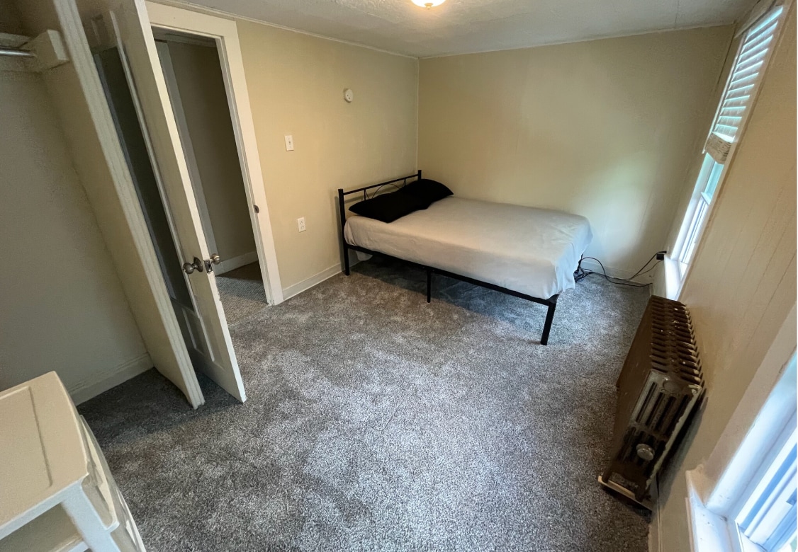 Building Photo - 52 Broome St