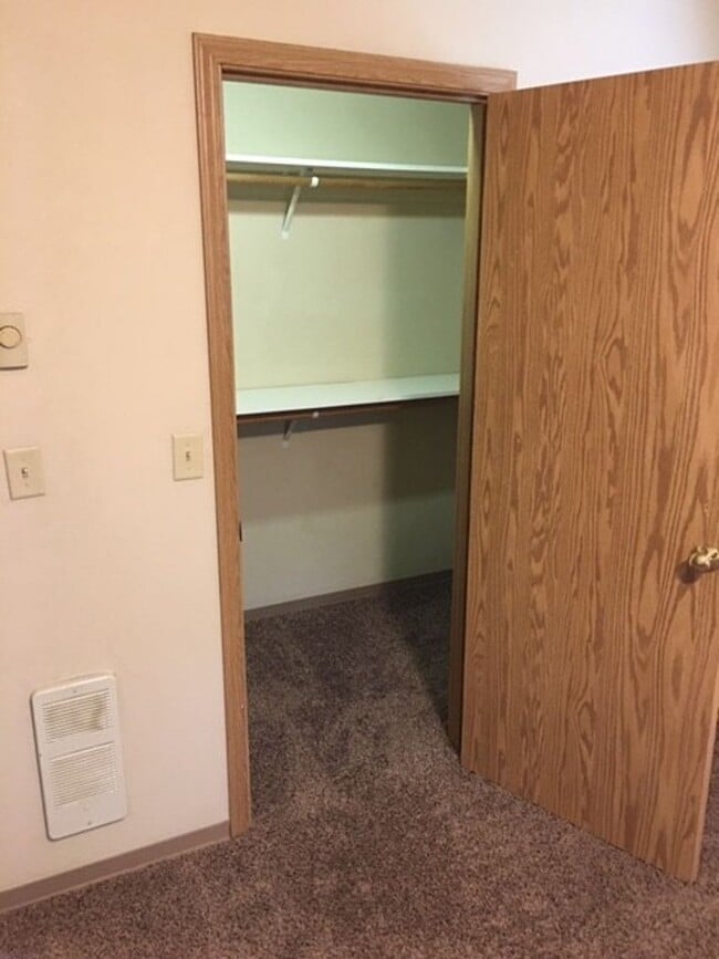 Building Photo - Large Campus area 4 Bed House includes W, S, G, storage unit & much more!