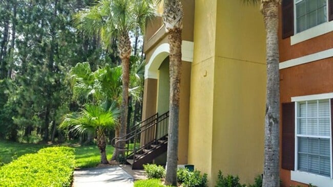 Building Photo - Beautiful 1/1 Condo x Rent @ The Crest at Waterford Lakes Close to UCF and Valencia College !!!
