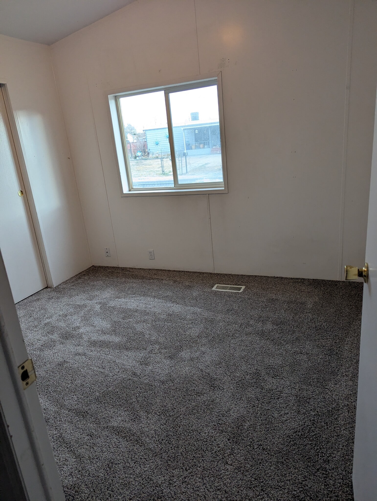 Building Photo - 2390 Poole Way