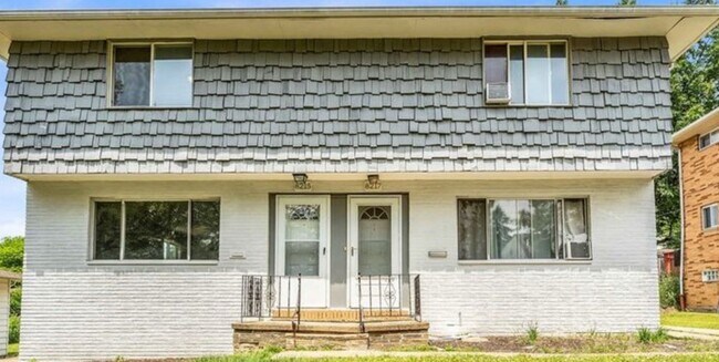 Building Photo - 8215 Crudele Dr