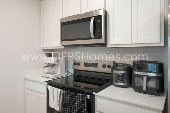 Building Photo - 4623 Naval Ct