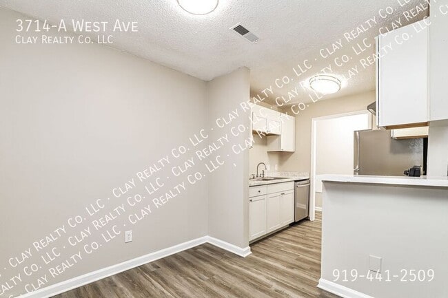 Building Photo - 3714 West Ave