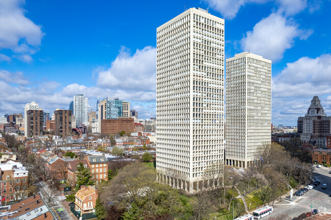 Building Photo - Society Hill Towers