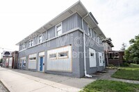 Building Photo - 5037 E 10th St