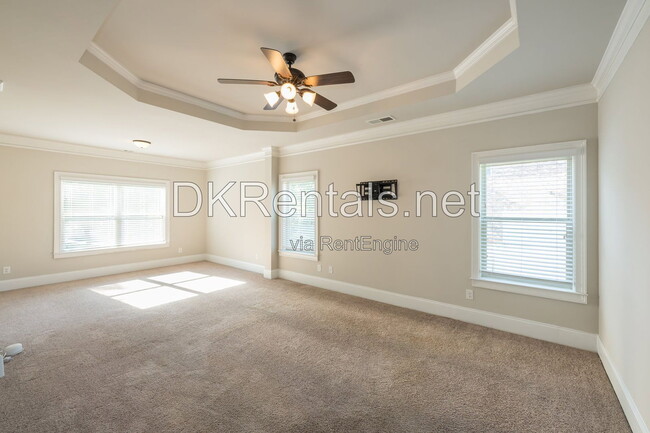 Building Photo - 2766 Hilson Commons