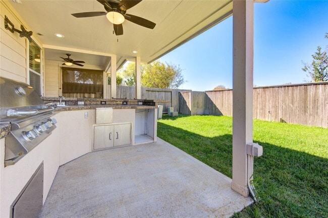 Building Photo - 14559 Gleaming Rose Dr