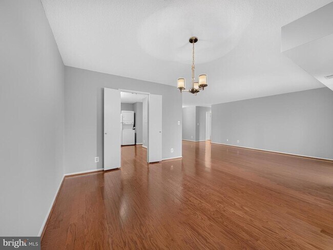Building Photo - 8350 Greensboro Dr
