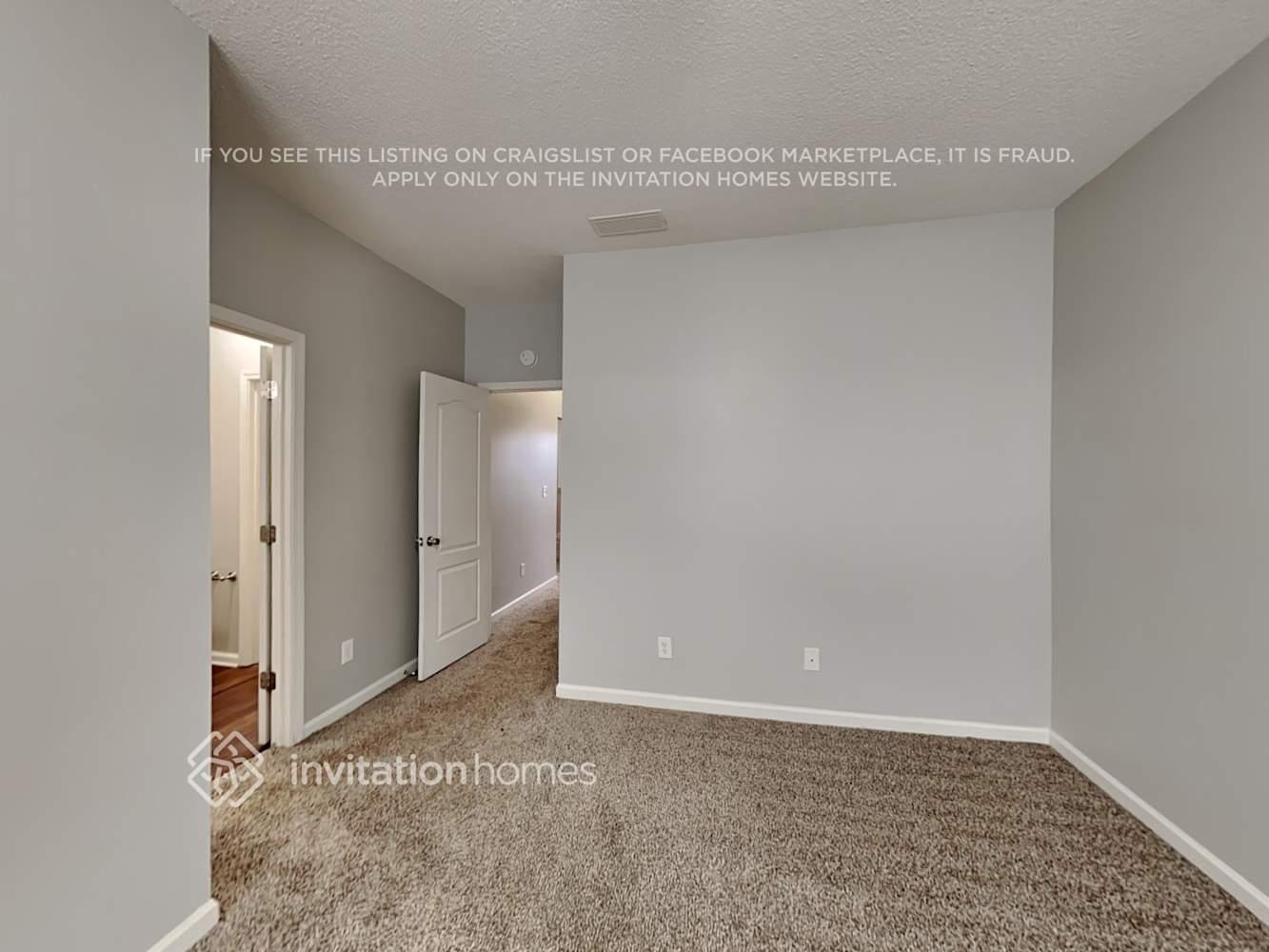 Building Photo - 605 City Park Dr