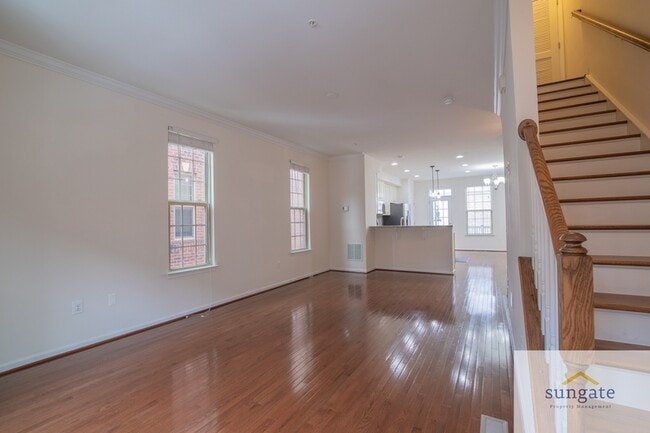 Building Photo - 1724 Lantern Mews