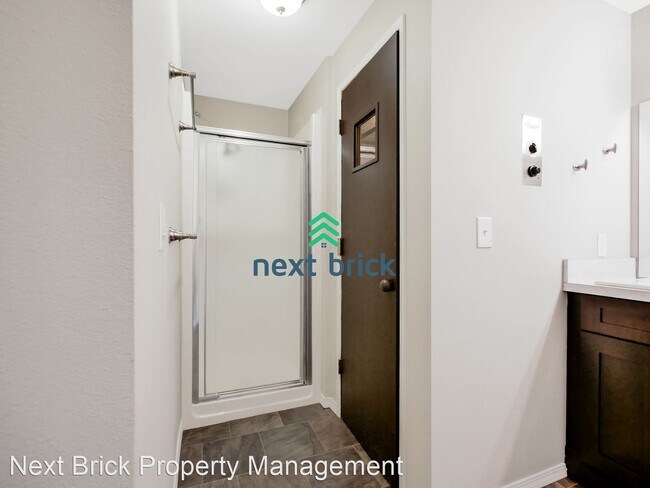 Building Photo - 2 br, 2 bath House - 12712 NE 120th St Uni...