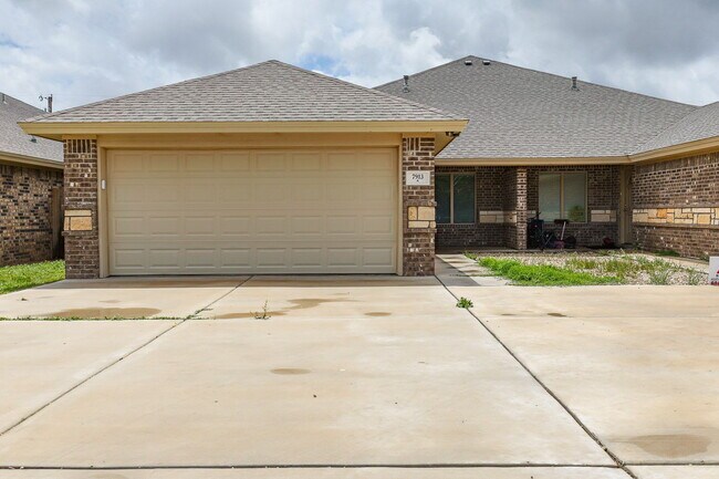 Primary Photo - Beautiful Duplex in Shallowater