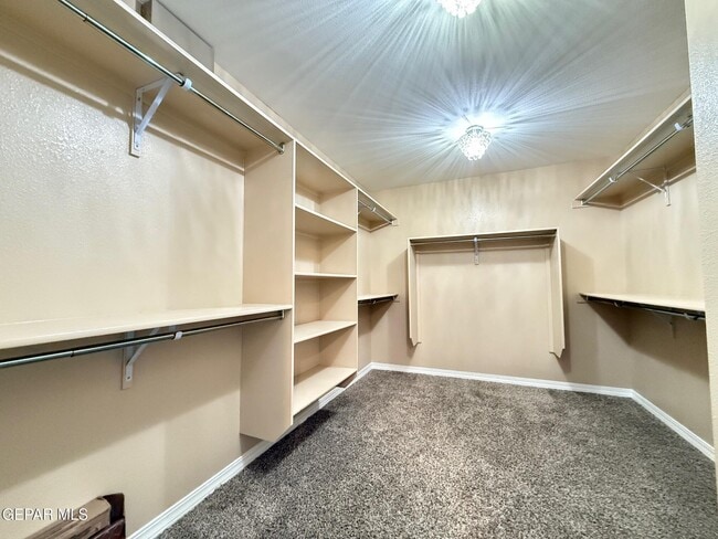 Building Photo - 14525 Jaclyn Marie St