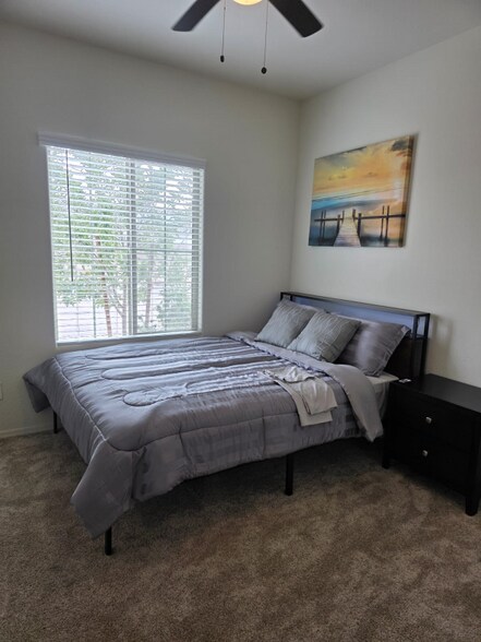 Primary Photo - 18696 N Desert Willow Dr