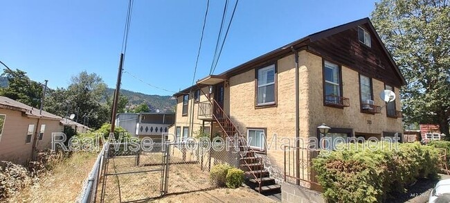Building Photo - 333 S Old Pacific Hwy