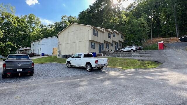 Building Photo - 3026 Blue Springs Rd SE