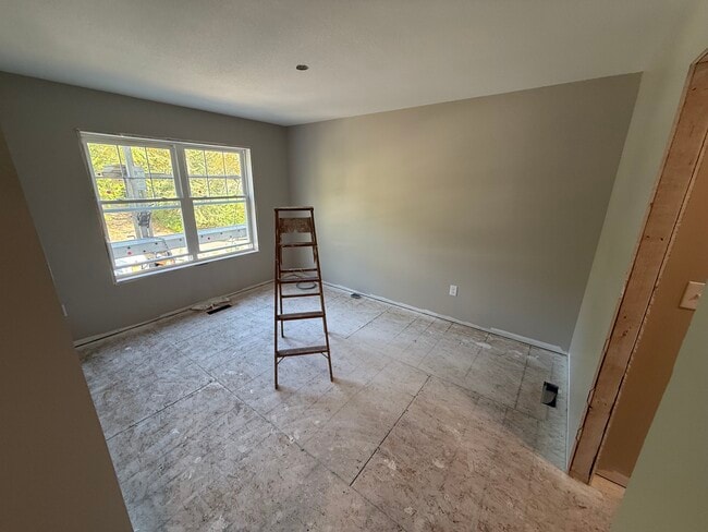 Building Photo - 4866 Idlewild St