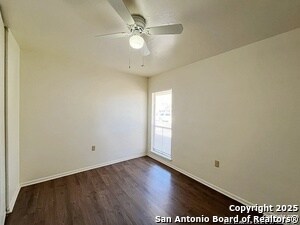 Building Photo - 117 Meadow Way