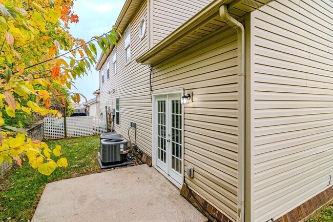 Building Photo - 2539 Danielle Ln