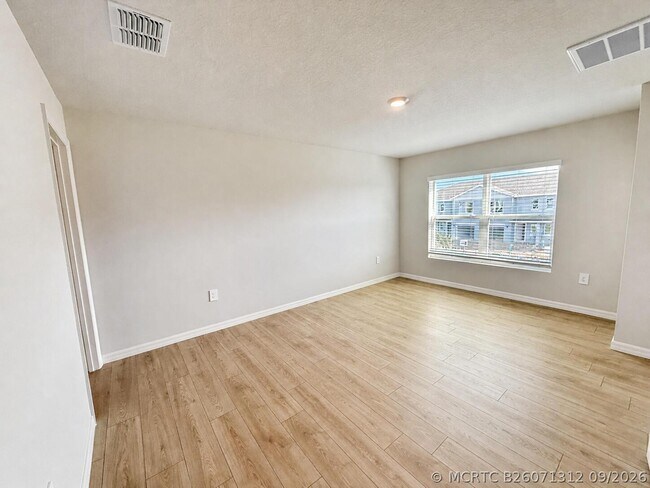 Building Photo - 8172 Cobblestone Dr