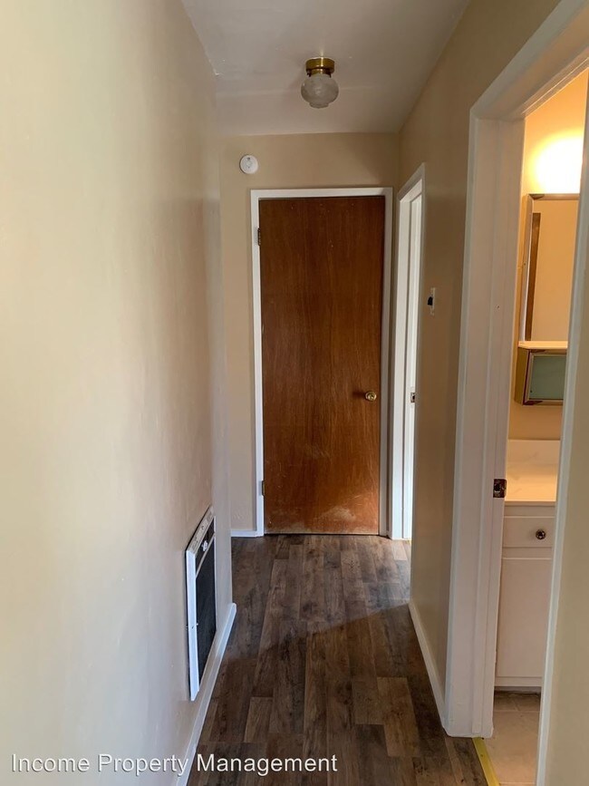 Building Photo - 2 br, 1 bath House - 100 Aspen Drive