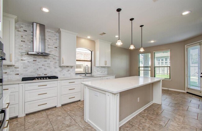 Building Photo - 13719 Kingston River Ln