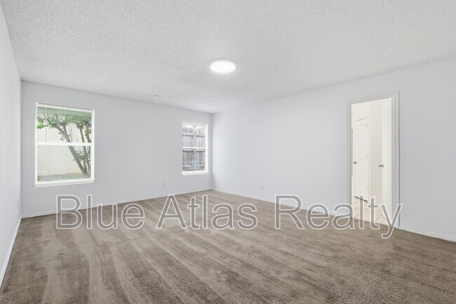Building Photo - 4101 Gentle Springs Dr