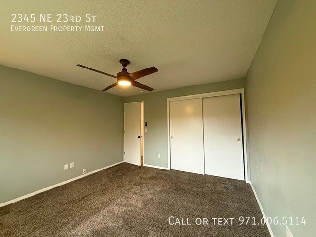 Building Photo - 2345 NE 23rd St