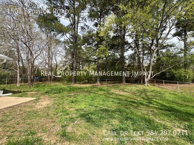 Building Photo - 1503 Sedwick Rd