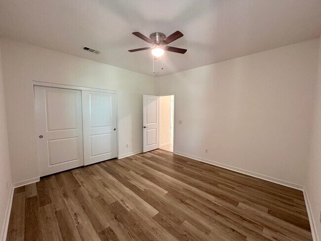 Building Photo - 40082 Catania Ct