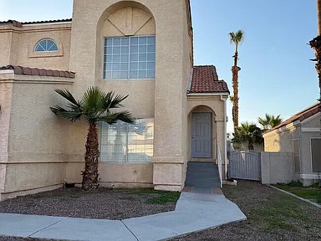 Building Photo - Charming 4BR House in Las Vegas