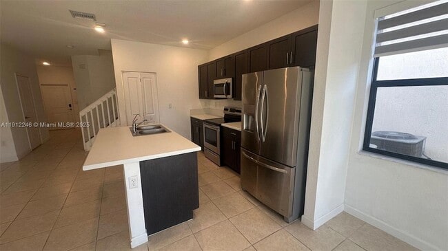 Building Photo - 25282 SW 108th Ave