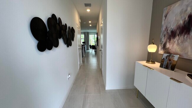 Building Photo - 500 Salisbury Cir