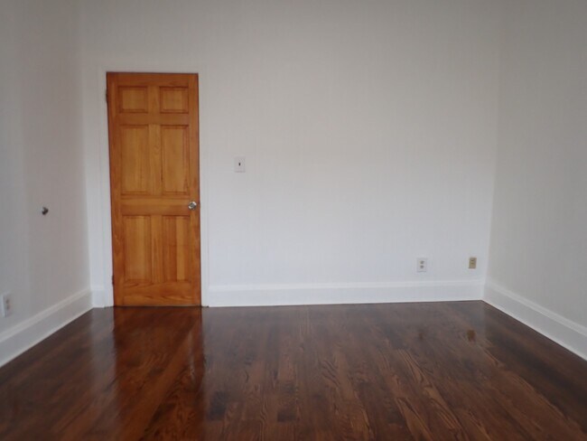 Building Photo - 1559 Eastern Pkwy