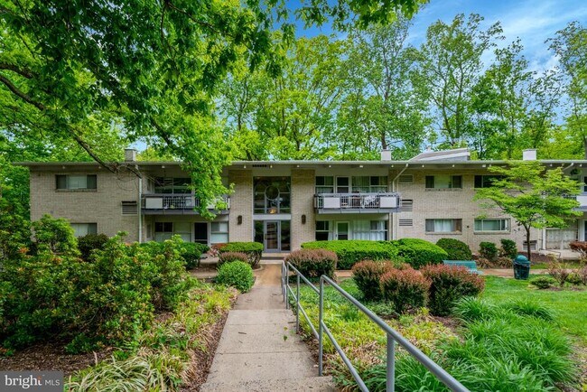 Building Photo - 7717 Donnybrook Ct