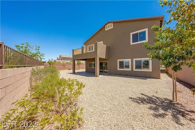Building Photo - 4 bed+loft Green Valley Home w/City Views