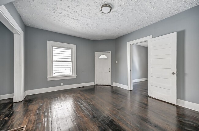Building Photo - LEASING SPECIAL - sign a 13-month lease by 7/31/2026 and second month is free!