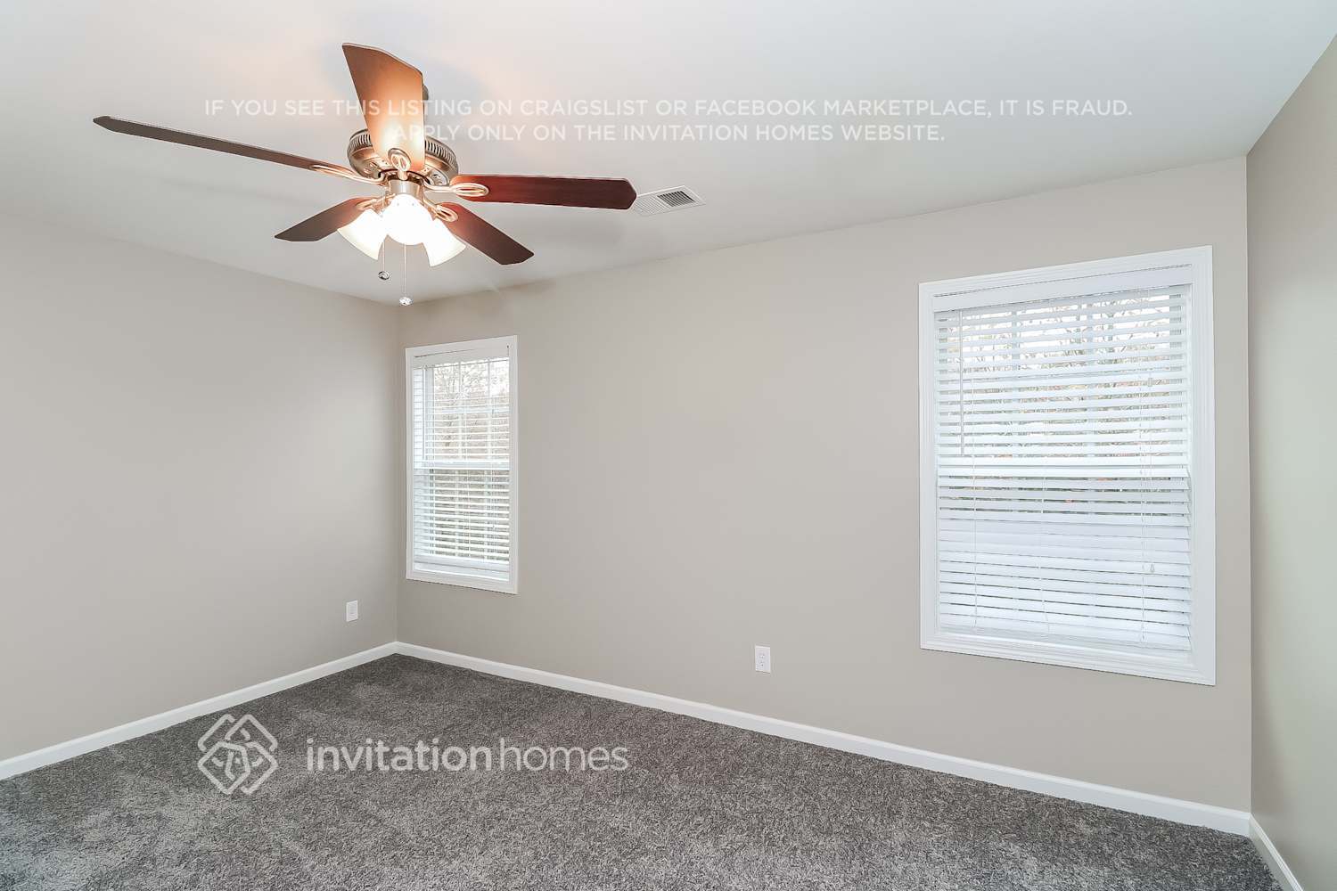 Building Photo - 5135 Blue Ash Ct