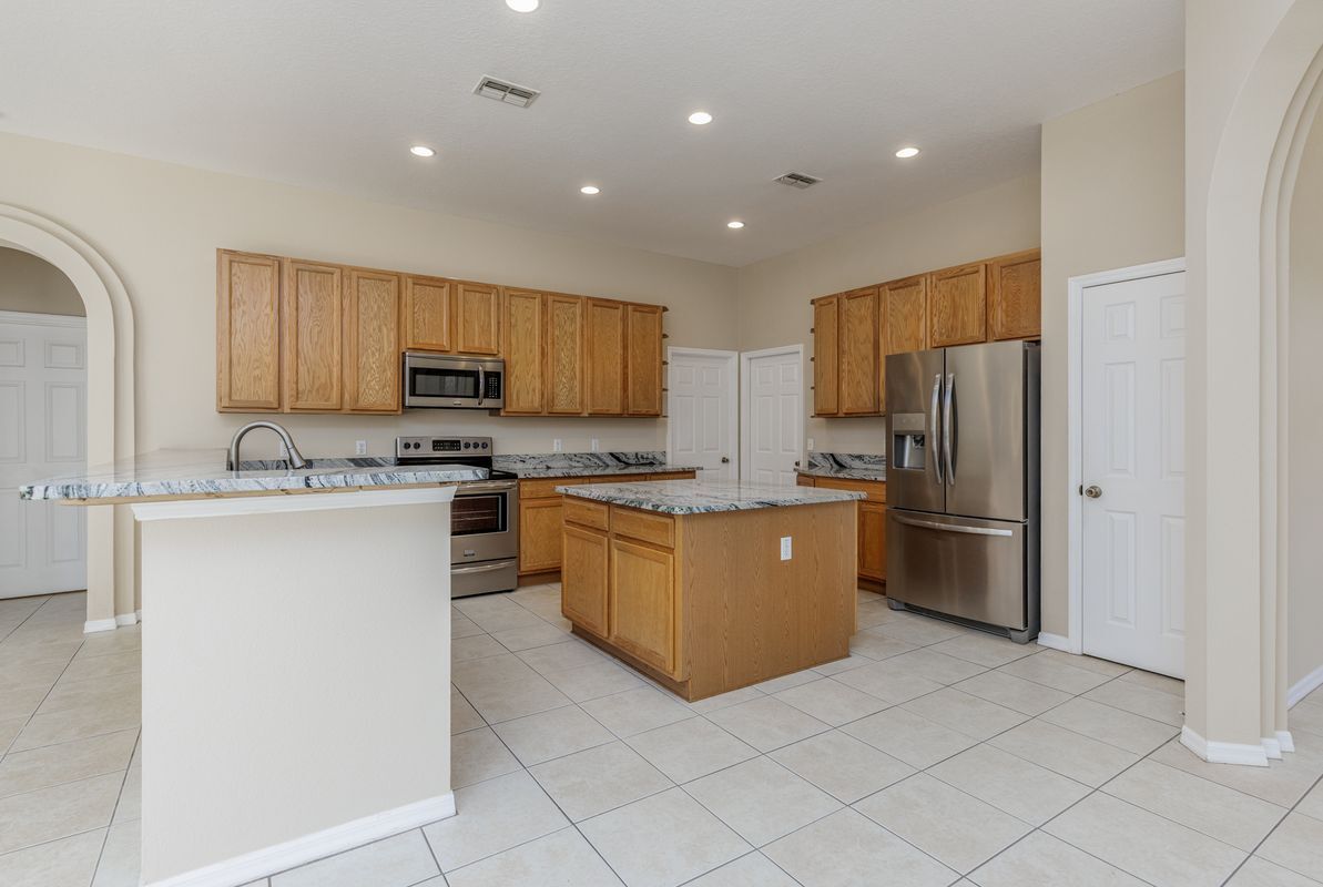 Building Photo - 1474 W Pringle Pl